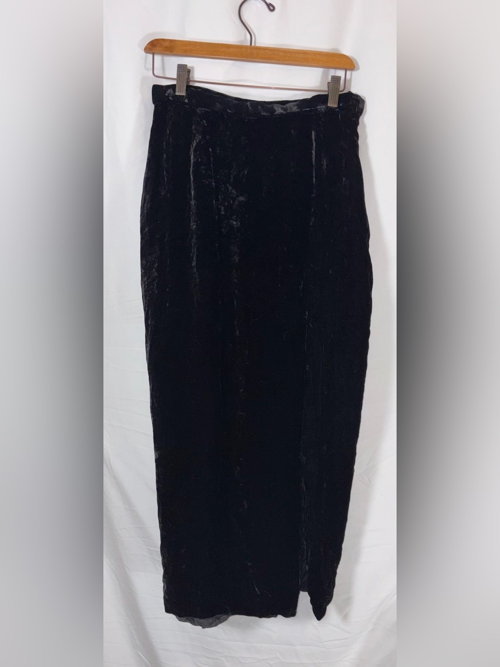 VINTAGE Donna Karan Essentials Black Velvet Long Skirt Size 4/6 High Waisted - Picture 3 of 8